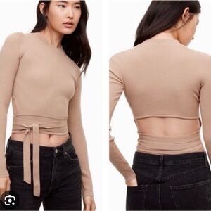 Aritzia Wilfred Mayrac sweater